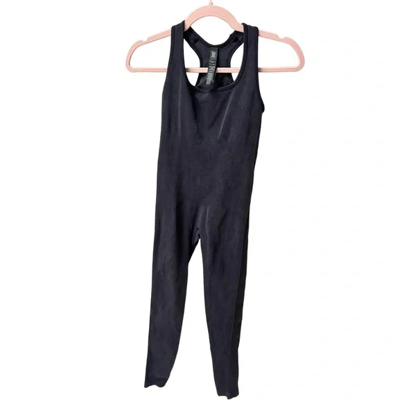 Savage X Fenty Womens Medium Black Ribbed Racerback Activewear Jumpsuit - Picture 2 of 10